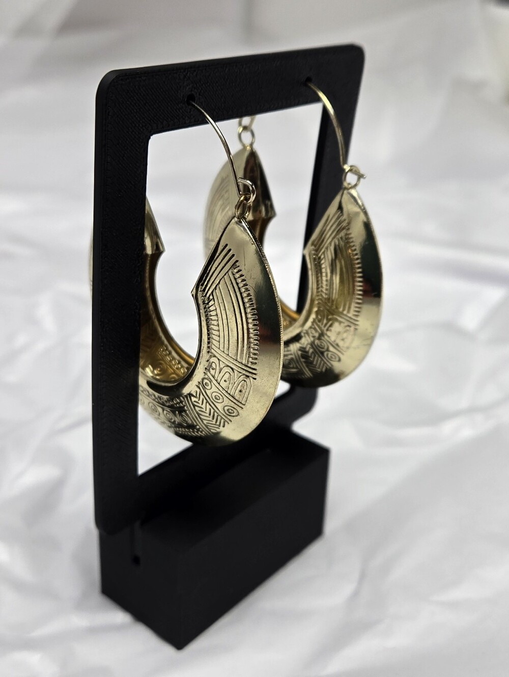 Gold Engraved Crescent Hoop Earrings - Women Jewelry - Picture 1 of 6